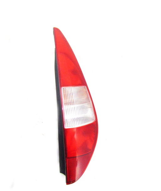 Lampa prawa tylna Ford Mondeo MKIII kombi 1S7113404C