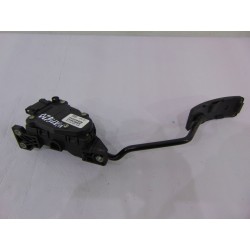 Pedał potencjometr gazu Volvo V40 S40 30865642 M865642