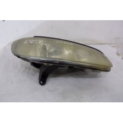 Lampa prawa przednia Opel Omega B 14521800